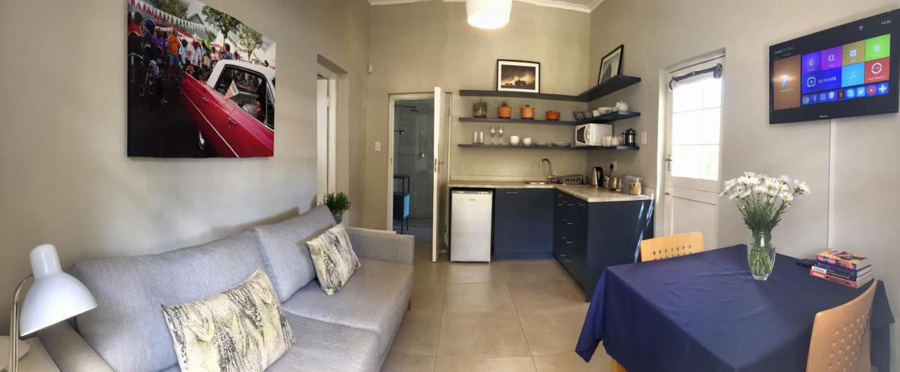 Westway Corner Apartment Montagu Ngoại thất bức ảnh